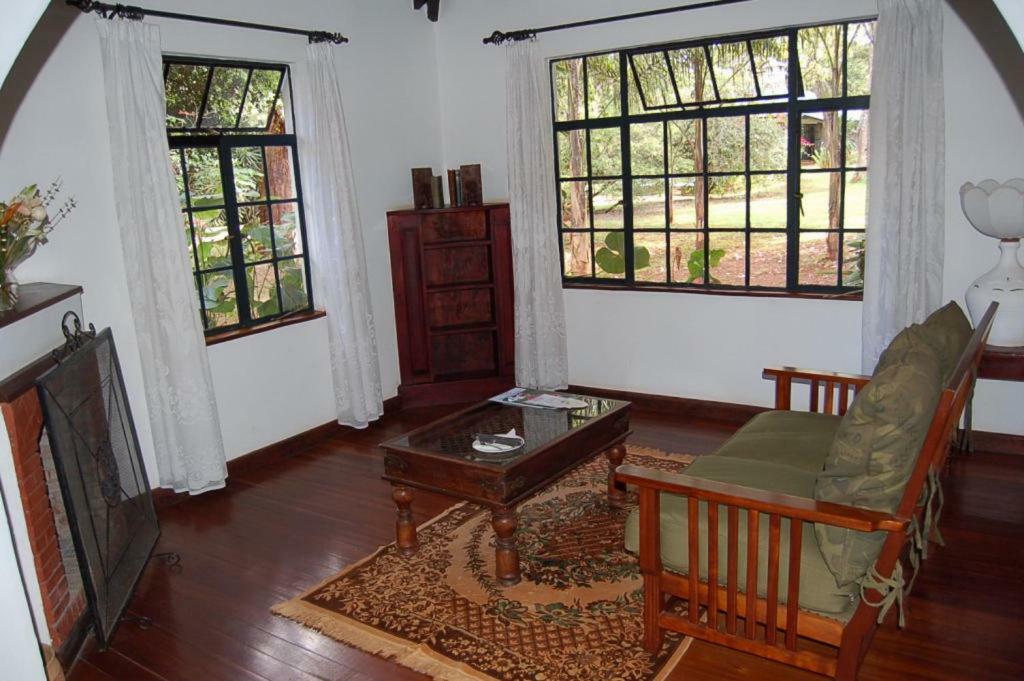 Karen Blixen Coffee Garden & Cottages ไนโรบี ภายนอก รูปภาพ